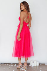 Smitten Sweetheart Neckline Chiffon Midi Dress Fuchsia