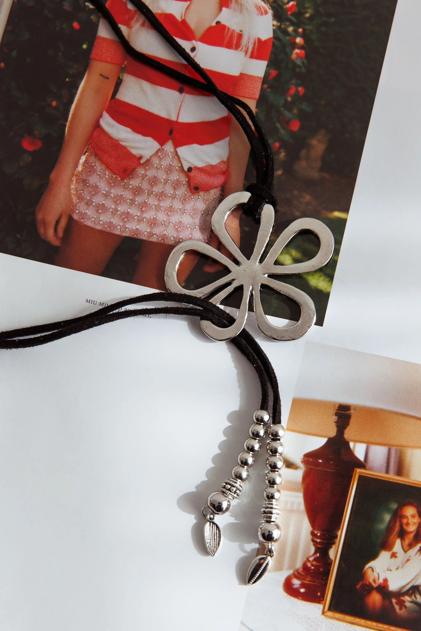 Blooming Flower Pendants Necklace Silver
