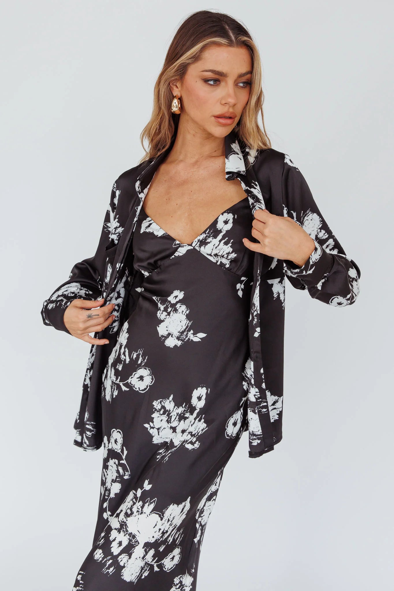 Dillon Long Sleeve Satin Shirt Floral Black