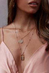 Magic Moment Padlock Pendant Necklace Set Gold