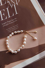 Sharie Baroque Pearl Bracelet Gold