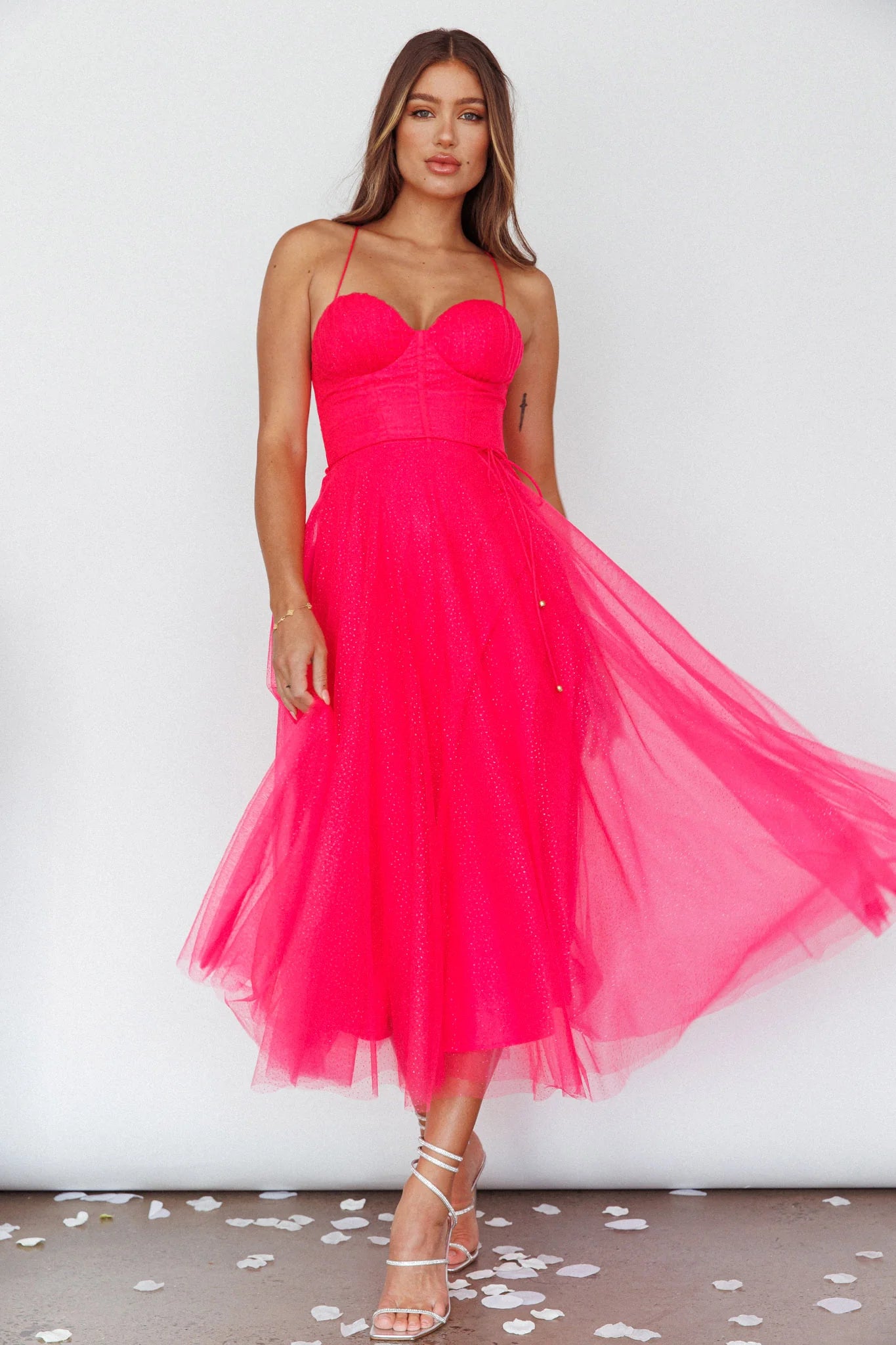 Smitten Sweetheart Neckline Chiffon Midi Dress Fuchsia