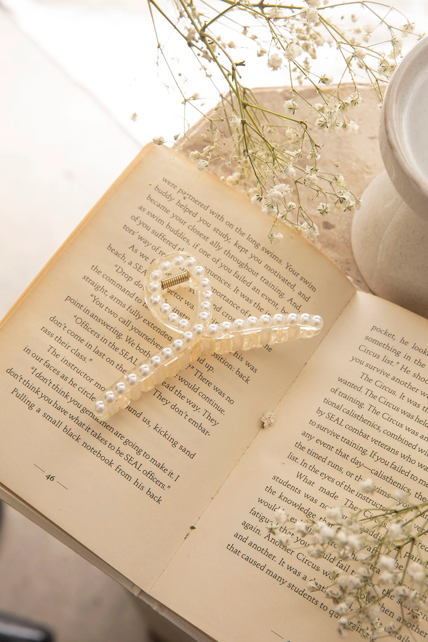Hannah Pearl Twist Hair Clip Clear